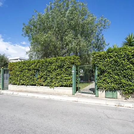 Elisa's - With Garden * 바리