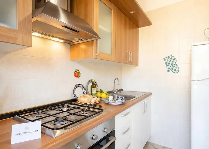 Elisa's - With Garden